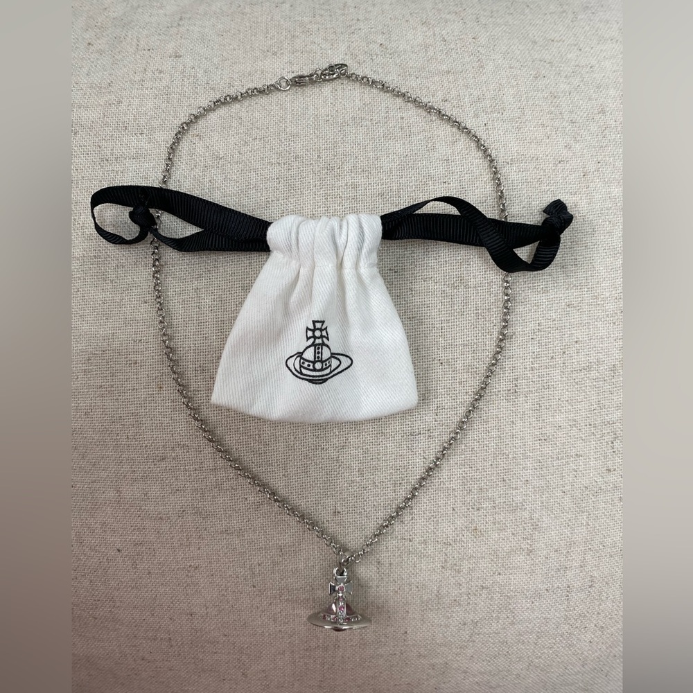 Vivienne Westwood pink orb necklace 20’ with adjustable